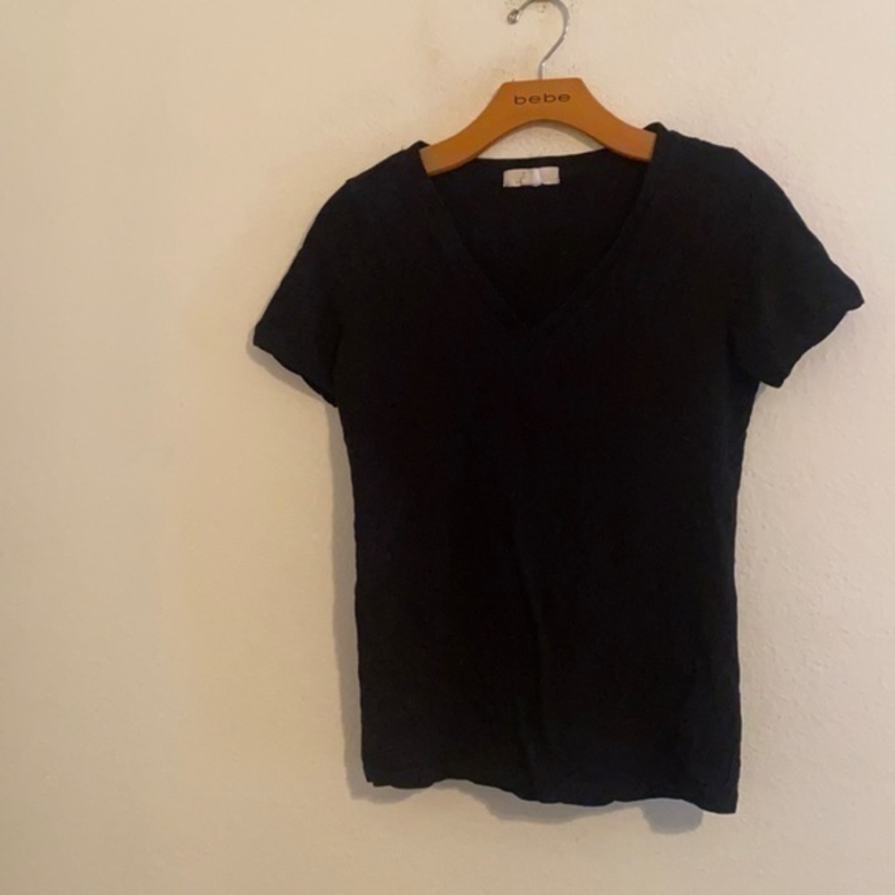 XXI ESSENTIALS BLACK SHORT SLEEVE SHIRT MEDIUM